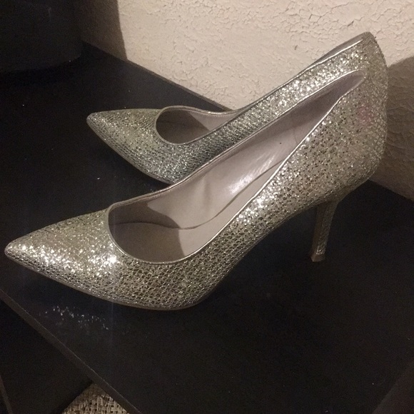 nine west silver glitter heels